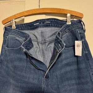 Old Navy Classic Blue Jeans NWT SIZE 14